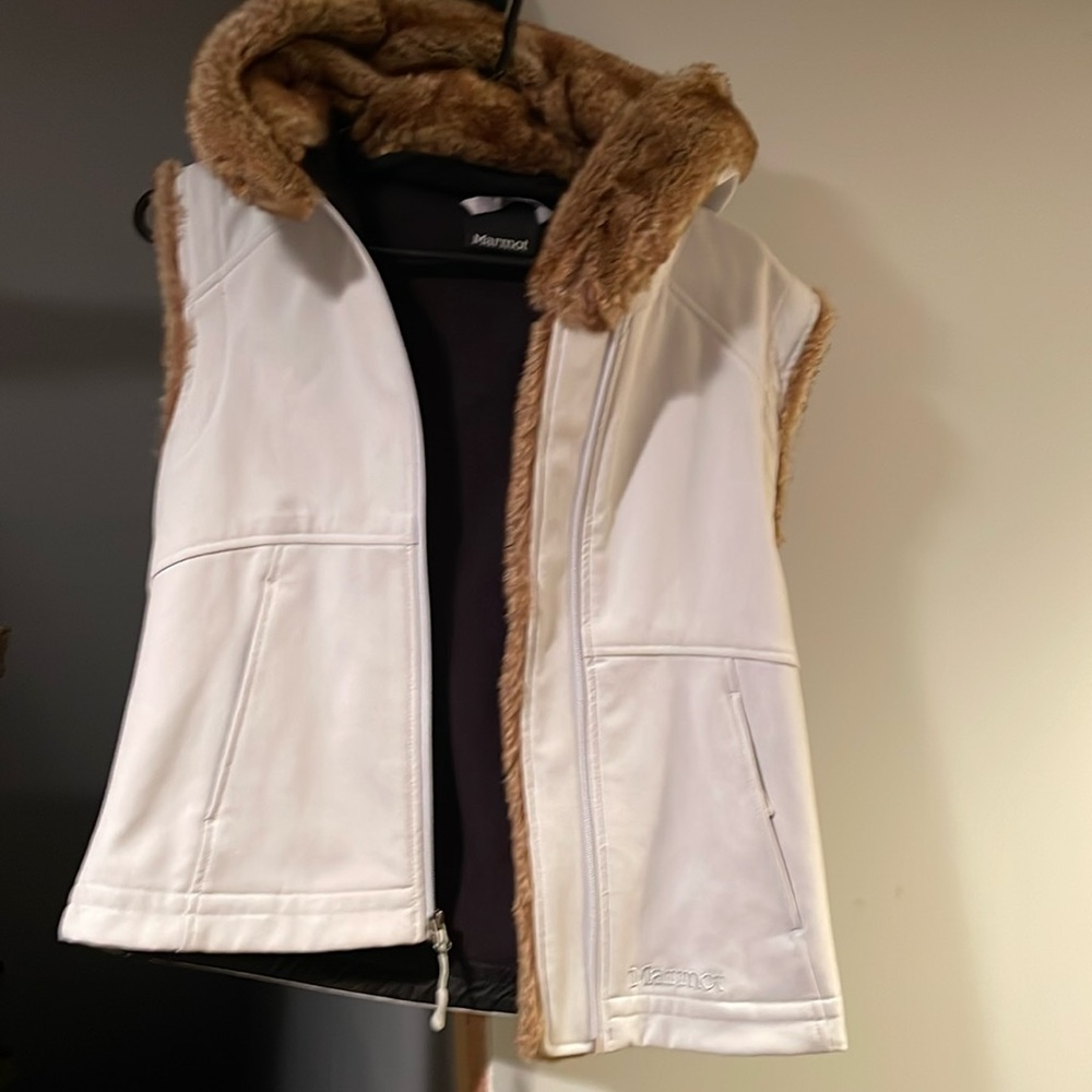 Marmot vest  SP white